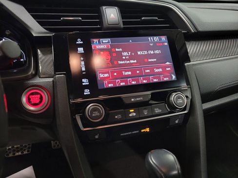 Used 2018 Honda Civic Sport Touring image 14