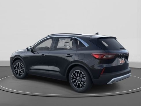 New 2025 Ford Escape SE image 4