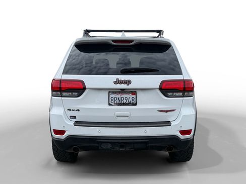 Used 2018 Jeep Grand Cherokee Trailhawk image 4