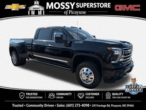 Used 2025 Chevrolet Silverado 3500 High Country w/ High Country Premium Package AWD/4WD image 9