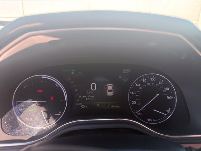Used 2021 Toyota Avalon Limited w/ Advanced Safety Package FWD image 2