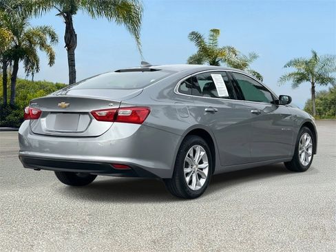 Used 2024 Chevrolet Malibu LT image 4