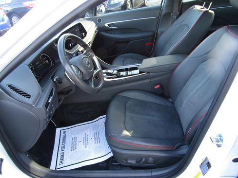 Used 2020 Hyundai Sonata SEL Plus image 13