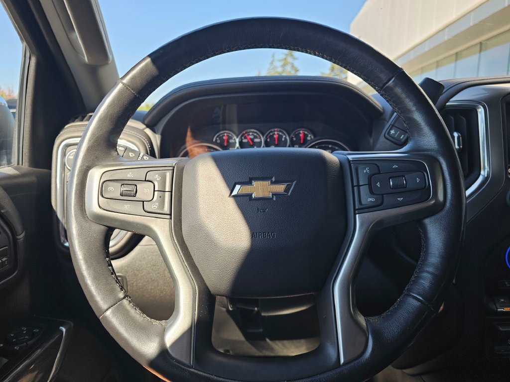 Used 2019 Chevrolet Silverado 1500 LTZ w/ LTZ Premium Package AWD/4WD image 24