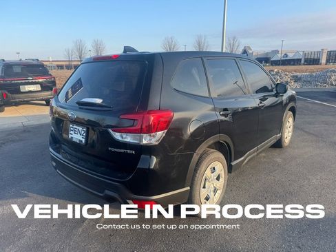 Used 2021 Subaru Forester image 3