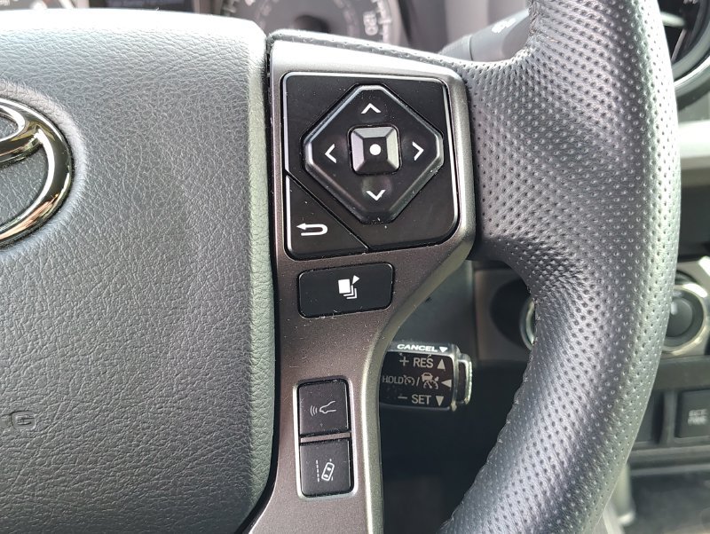 Used 2023 Toyota Tacoma TRD Sport AWD/4WD image 12