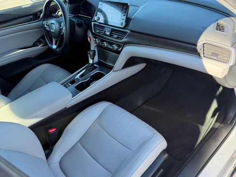 Used 2019 Honda Accord EX-L image 11