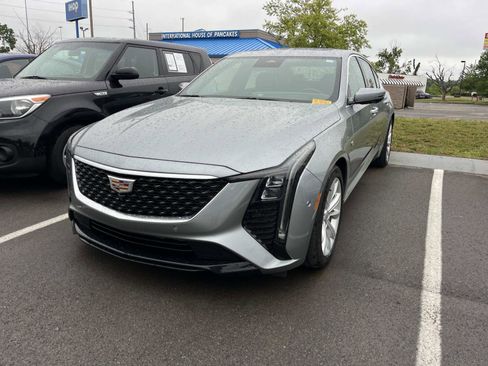 Used 2025 Cadillac CT5 Premium Luxury RWD image 6