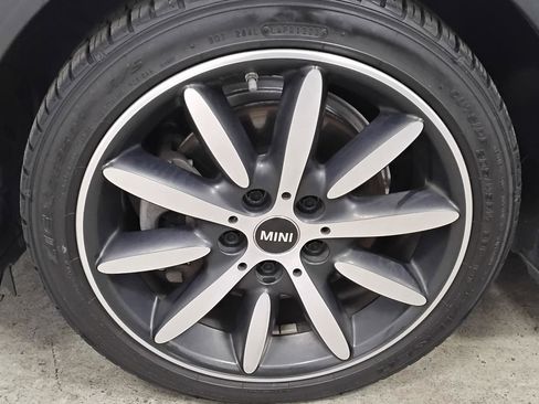 Used 2017 MINI Cooper S image 13