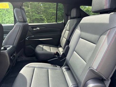 New 2026 Chevrolet Traverse Z71 w/ Driver Confidence Package AWD/4WD image 17