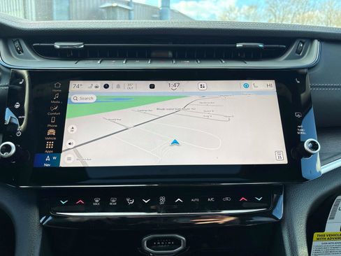 New 2026 Jeep Grand Cherokee Altitude image 11