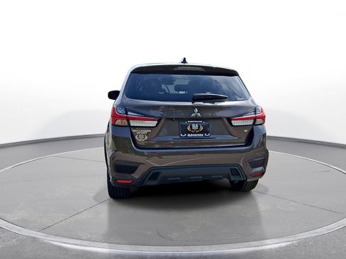 Used 2023 Mitsubishi Outlander Sport SE AWD/4WD image 6