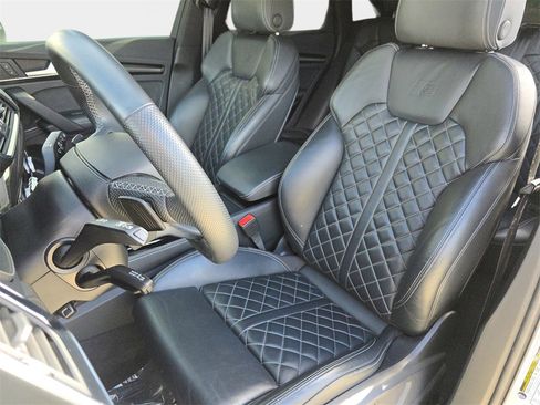 Used 2023 Audi SQ5 Premium Plus w/ Premium Plus Package image 19