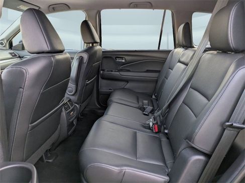 Used 2019 Honda Pilot EX-L image 16