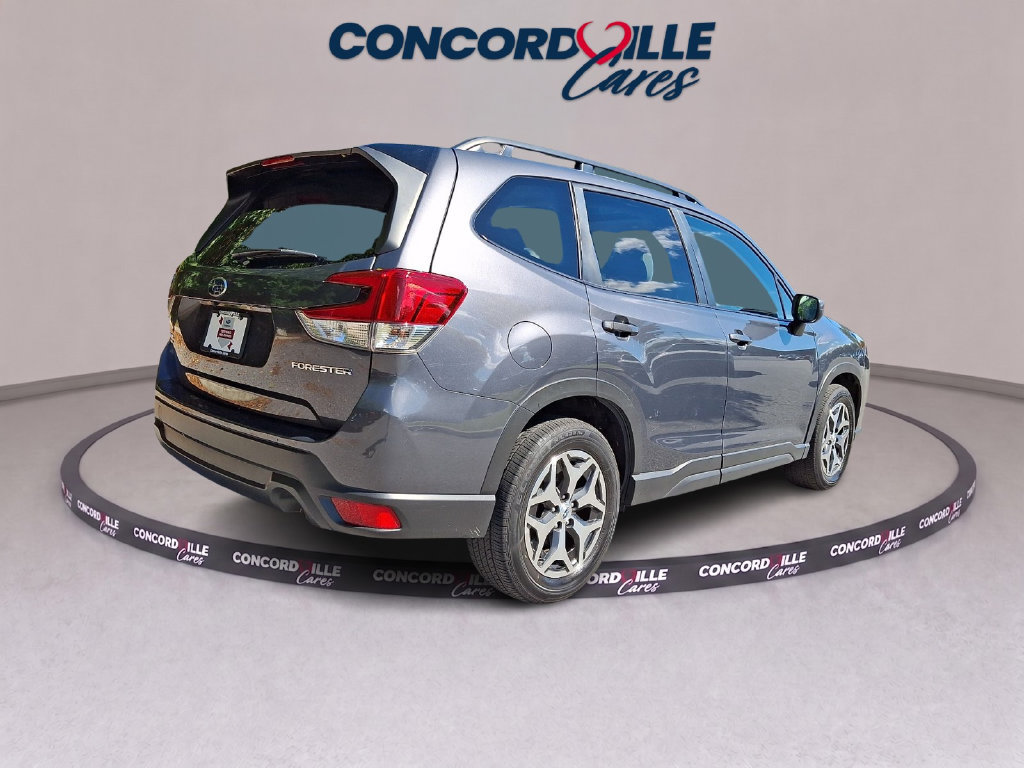 Certified 2024 Subaru Forester Premium AWD/4WD image 7