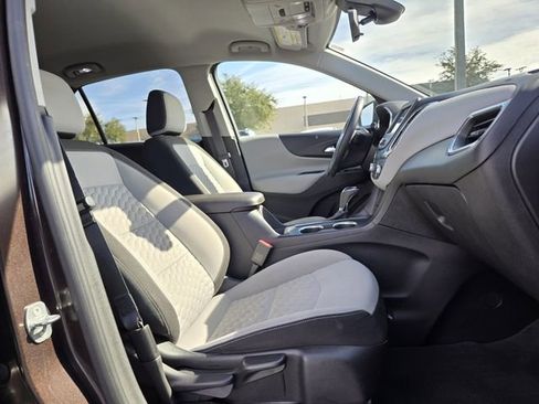 Used 2020 Chevrolet Equinox LT image 21