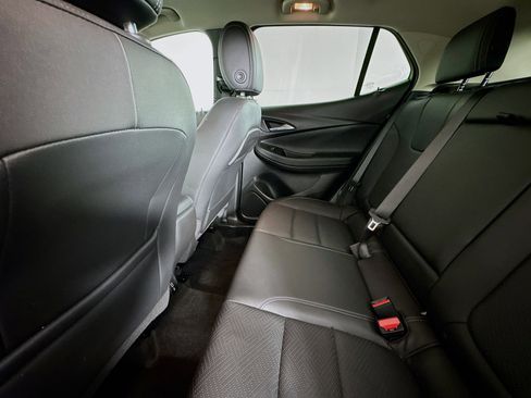 Used 2021 Buick Encore GX Essence w/ Advanced Technology Package image 24