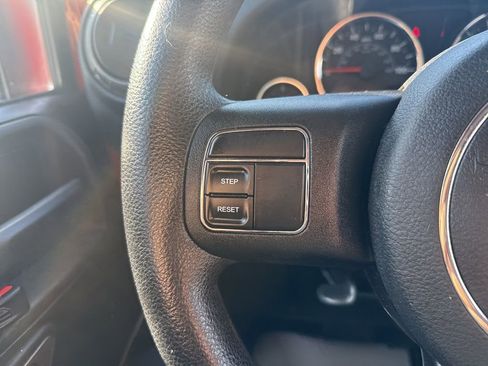Used 2015 Jeep Wrangler Sport image 16
