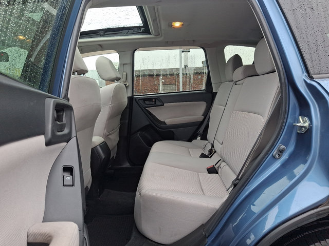 Used 2015 Subaru Forester 2.5i Premium w/ Popular Package #1 AWD/4WD image 10