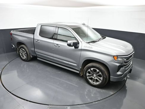 Used 2023 Chevrolet Silverado 1500 High Country AWD/4WD image 49
