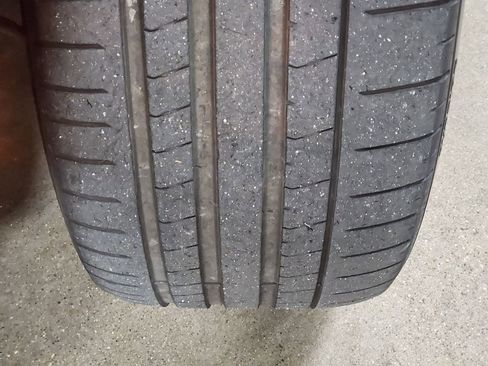 Used 2023 Aston Martin DBX image 29