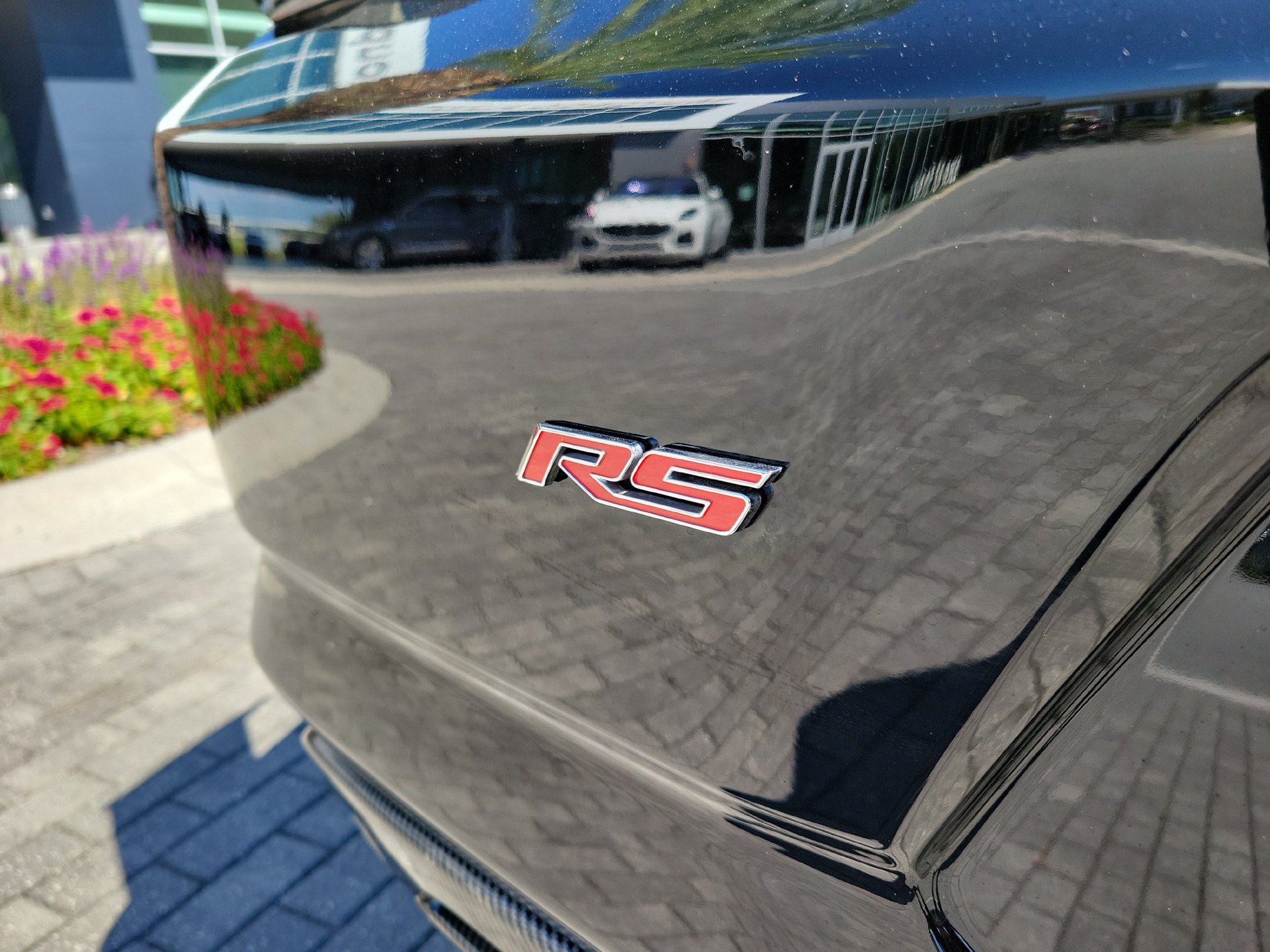 Used 2022 Chevrolet Camaro LT w/ Redline Edition RWD image 11