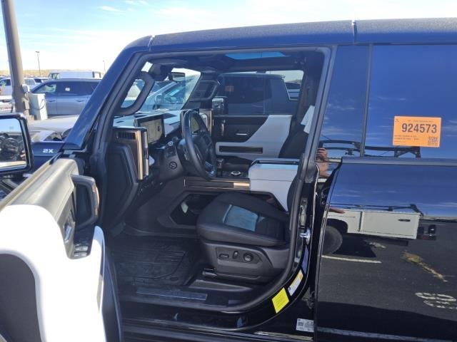 Used 2024 GMC Hummer EV 2X AWD/4WD image 6