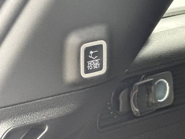 New 2027 Jeep Grand Cherokee Limited AWD/4WD image 17