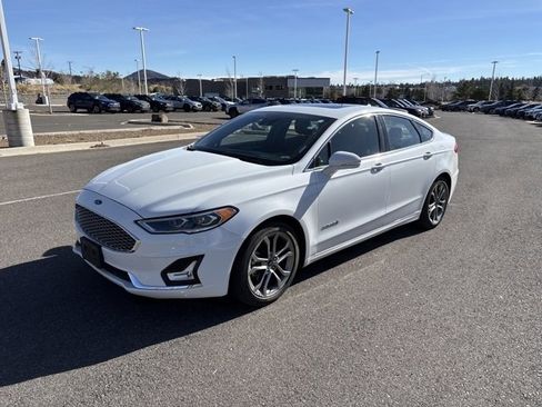 Used 2019 Ford Fusion Titanium image 8