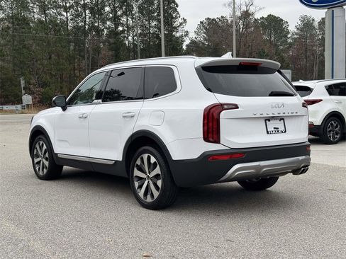 Used 2022 Kia Telluride S image 24