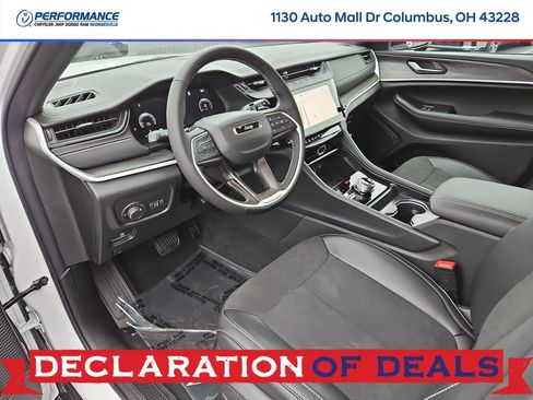 New 2026 Jeep Grand Cherokee Altitude AWD/4WD image 17