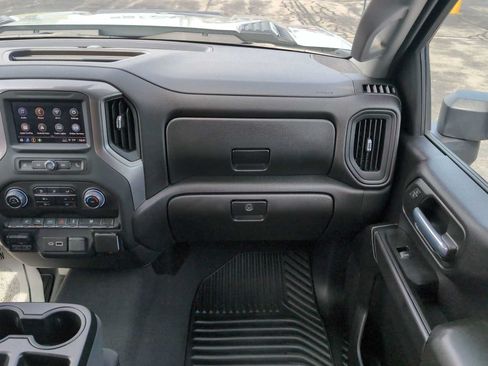 Used 2025 Chevrolet Silverado 2500 Custom w/ Custom Value Package AWD/4WD image 29
