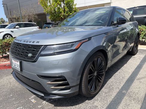 Used 2025 Land Rover Range Rover Velar Dynamic HSE AWD/4WD image 1