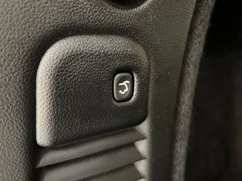 Used 2025 Dodge Durango GT AWD/4WD image 43