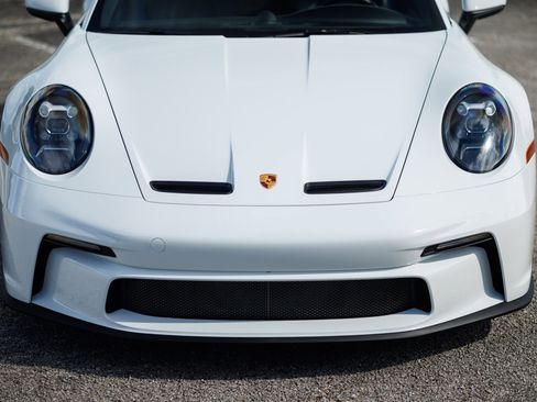Used 2022 Porsche 911 GT3 image 32