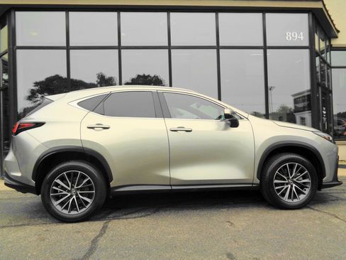 Used 2024 Lexus NX 350h AWD image 4