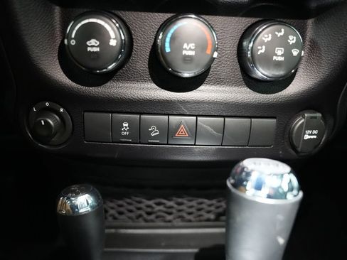 Used 2016 Jeep Wrangler Unlimited Sport w/ Quick Order Package 24S image 27