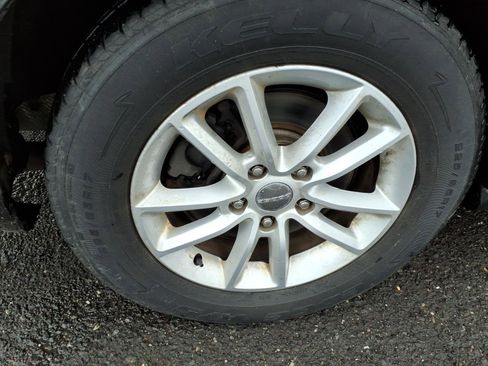 Used 2018 Dodge Grand Caravan SXT image 5