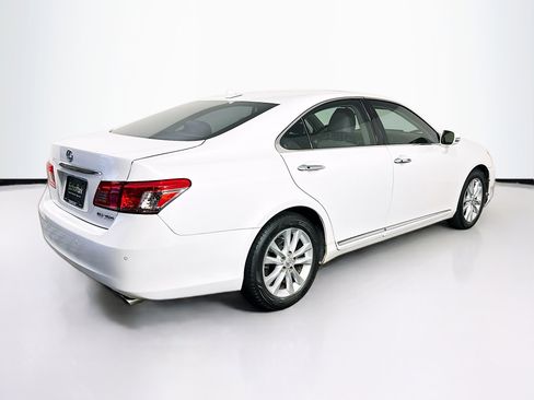 Used 2011 Lexus ES 350 FWD image 9