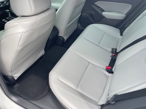 New 2025 Acura Integra image 18