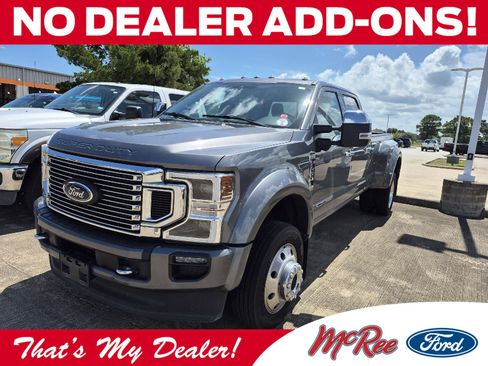 Used 2022 Ford F450 Platinum w/ FX4 Off-Road Package AWD/4WD image 1