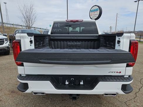 New 2026 GMC Sierra 1500 AT4 w/ AT4 Premium Package AWD/4WD image 19