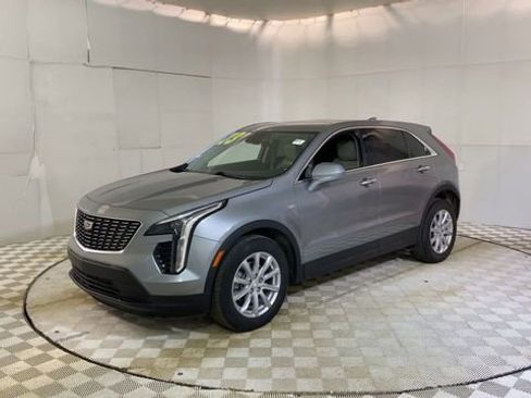 Used 2023 Cadillac XT4 Luxury image 4