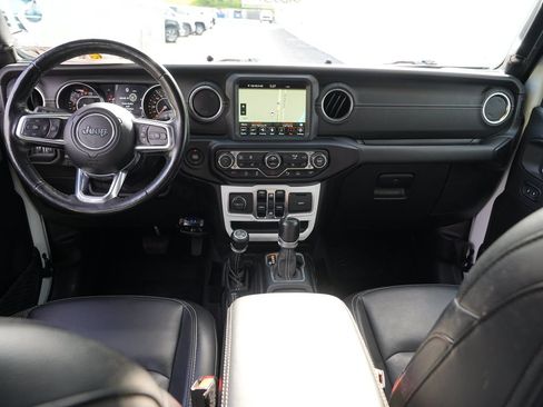 Used 2021 Jeep Gladiator Overland w/ Popular Equipment Package AWD/4WD image 26