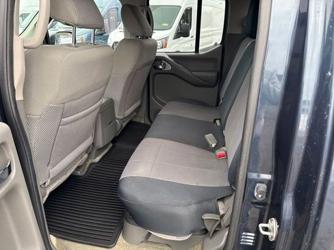 Used 2017 Nissan Frontier SV w/ SV Value Truck Package image 35