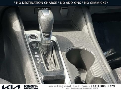 Used 2025 Nissan Altima 2.5 SV FWD image 7
