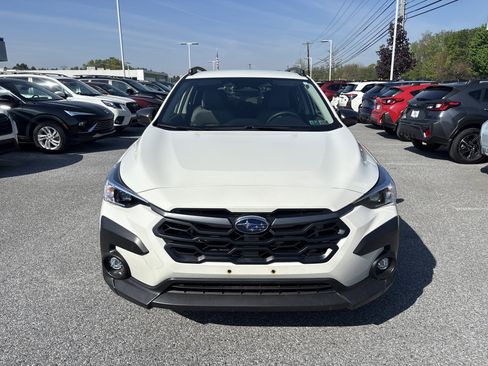 Certified 2024 Subaru Crosstrek 2.0i Premium image 2