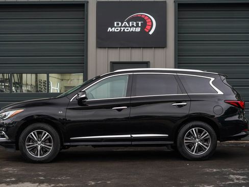 Used 2019 INFINITI QX60 Luxe w/ Essential Package image 4