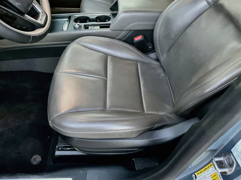 Used 2024 Lincoln Corsair AWD w/ Equipment Group 101A image 19