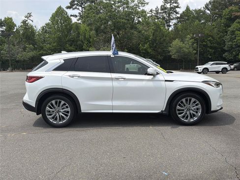 Used 2024 INFINITI QX50 Luxe AWD/4WD image 32